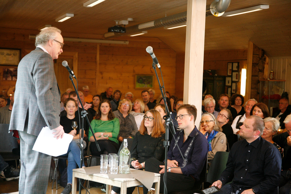 Innhaldsrik poesifestival i Ulvik